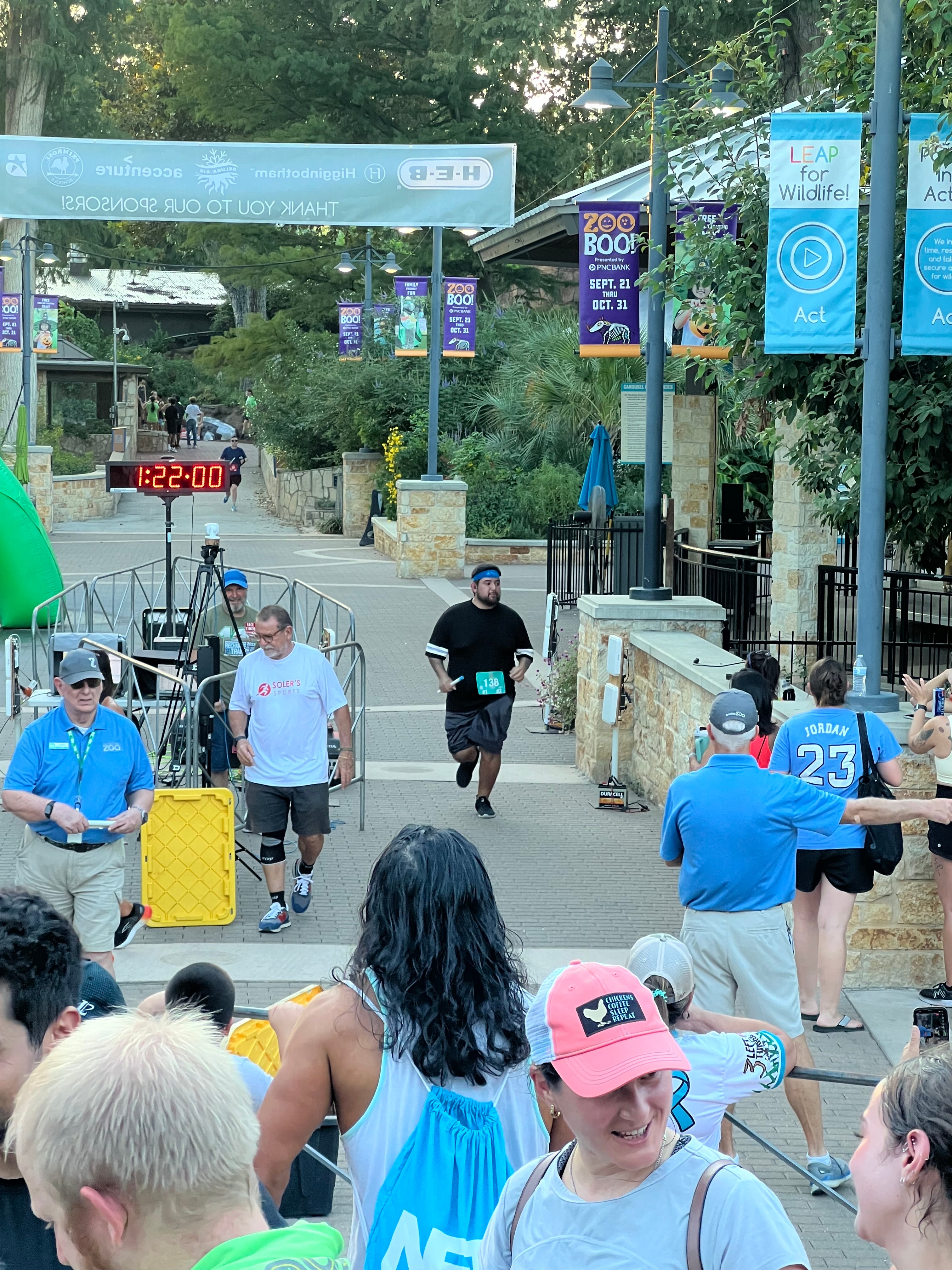 San Antonio 39th Annual Zoo Run 2024 - Mercedes-Benz of Selma